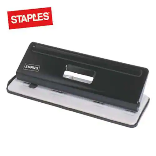 Staples Hålslag Int hålning 4 hål svart